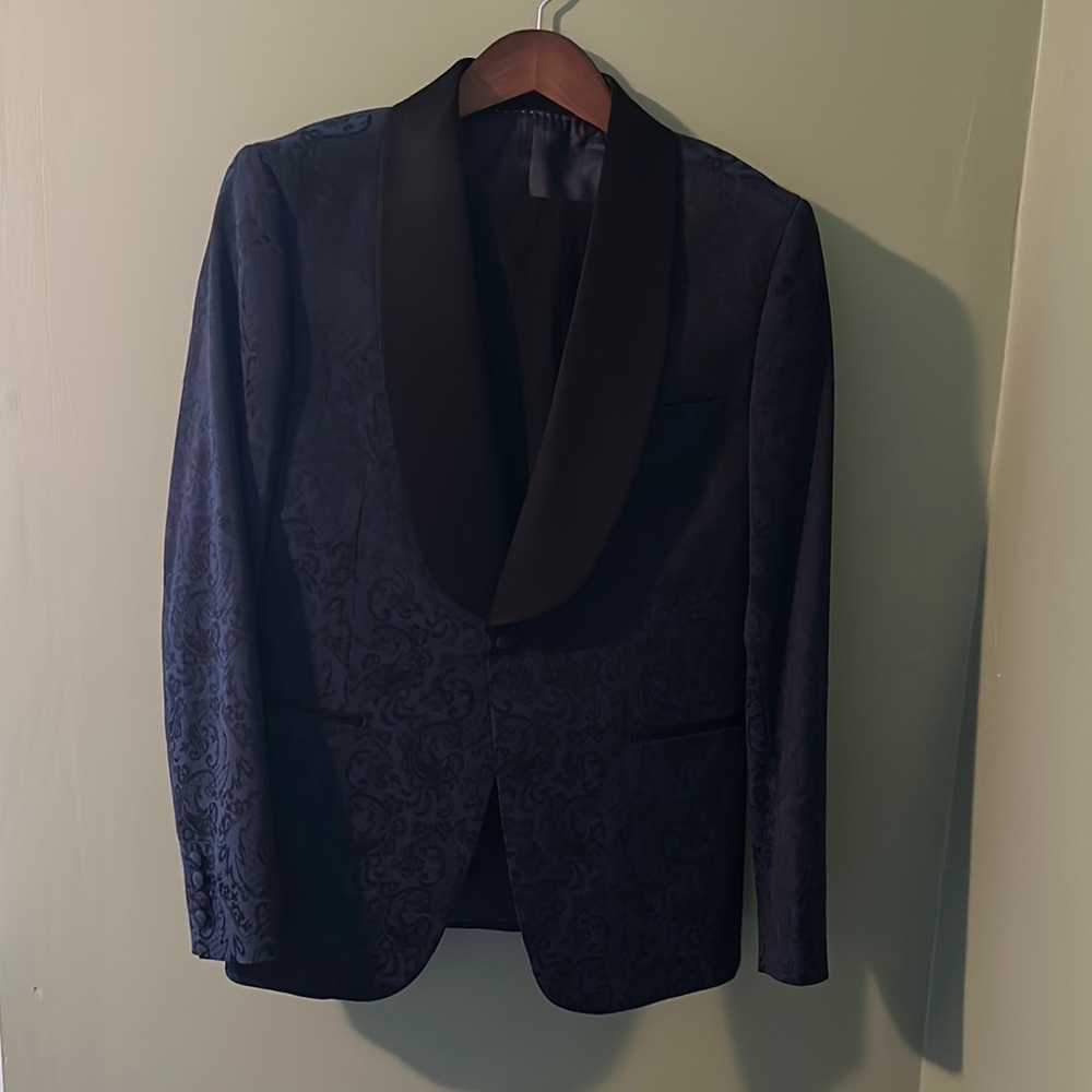 Blue Floral Tuxedo | Satin Shawl Lapel | Suit Supply Style | 38R Fit